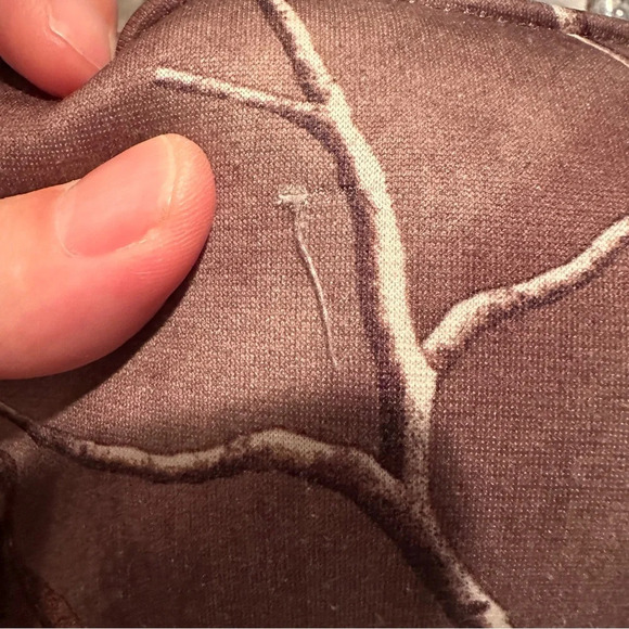 Under Armour Realtree Xtra camo/pink hoodie sweatshirt, size 2XL - Picture 16 of 16